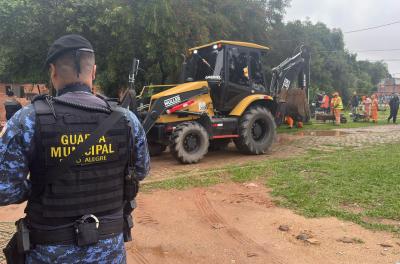 MunicÃpio retoma área no bairro Ipanema