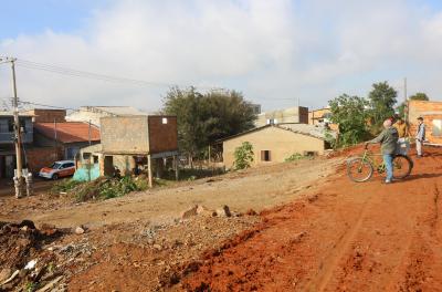 Prefeitura acolhe famílias para dar continuidade às obras no Dique do Sarandi