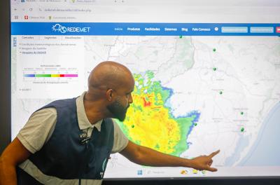 Prefeitura amplia monitoramento e investe R$ 25,8 milhões em adaptação climática