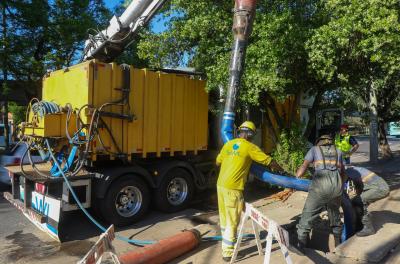 Porto Alegre conta hoje com 80 frentes de serviços de manutenção de redes pluviais