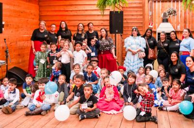 Cerca de dois mil estudantes da rede municipal participam de atividades culturais no Parque Harmonia