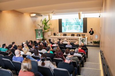 Porto Alegre recebe Selo Cidade Amiga das Árvores em encontro nacional