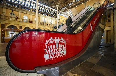 Programação dos 156 anos do Mercado Público tem lojas e restaurantes abertos neste domingo