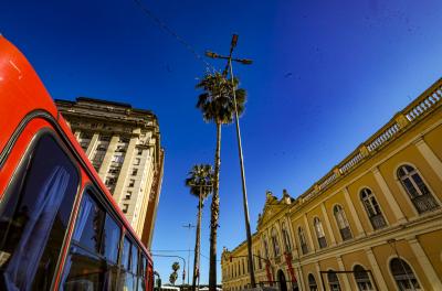 Artigo: Recuperar o crédito, reconstruir a cidade