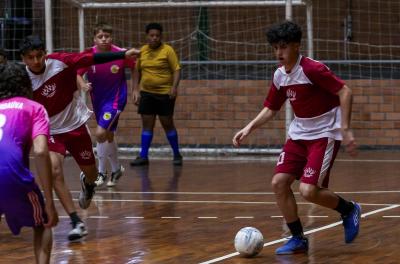 Estudantes da Região Norte encerram etapa de futsal masculino dos Jogos Escolares