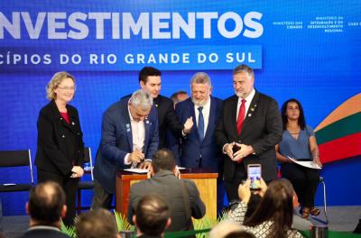 Porto Alegre recebe R$ 500 milhões para obras de proteção contra enchentes