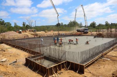 Construção da ETA Ponta do Arado avança com operação recorde de concretagem