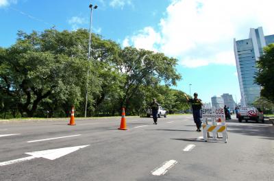 Semana de Porto Alegre - Projeto "No Limite da Via" - Operação com radar móvel, capturando imagens dos veículos que respeitam o limite de velocidade