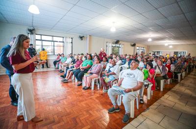 Moradores do loteamento Costa Gama recebem títulos de propriedade neste sábado