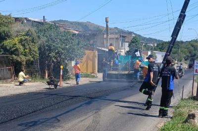 Iniciada a pavimentação asfáltica de trecho da Estrada Cristiano Kraemer