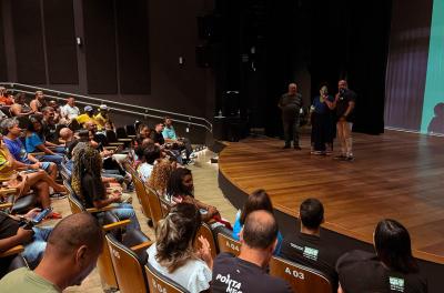 Prefeitura anuncia desfiles de blocos oficiais de carnaval de rua descentralizado