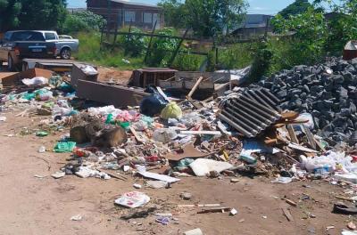 DMLU faz limpeza no bairro Sarandi neste domingo