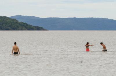 Feriado terá seis pontos aptos a receber banhistas na Orla do Guaíba