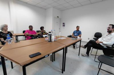 Atividade na Casa dos Conselhos valoriza saberes tradicionais transmitidos entre gerações. Foto: Divulgação