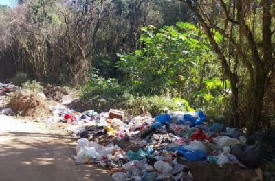 DMLU faz limpeza no bairro Belém Novo neste domingo