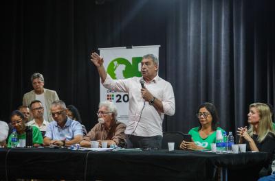 Prefeitura e Conselho do OP alinham demandas em reunião no Teatro Renascença