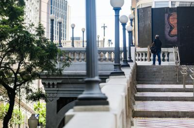 Tapumes do Viaduto Otávio Rocha começam a ser retirados nesta quinta-feira