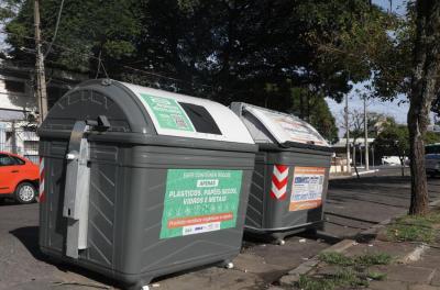 Instalação de contêineres metálicos para a Coleta Seletiva é concluída na Cidade Baixa