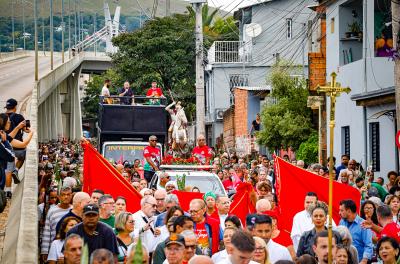 73ª Festa de São Jorge terá missas e procissão luminosa 