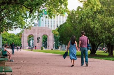 Brique da Redenção terá programação especial pelo Dia do Exército neste domingo