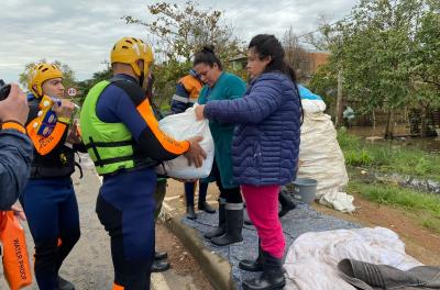 Câmara aprova projeto que autoriza contratação de até 50 agentes temporários para a Defesa Civil