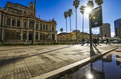 Semana será marcada por tempo firme e manhãs frias em Porto Alegre