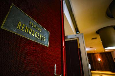 Esplanada do Teatro Renascença apresenta shows gratuitos do Porto da Música