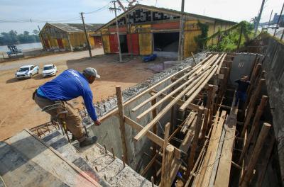Obra de fechamento definitivo da comporta 9 é concluída na área central