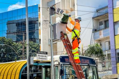 EPTC disponibiliza no Waze os locais com Detectores de Avanço de Sinal
