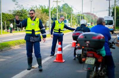 Motocicleta com 242 multas e dívida de R$ 134 mil é retirada de circulação 