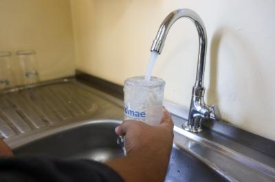 Dmae atua para solucionar alteração na cor da água em parte da Zona Sul