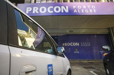 Procon Porto Alegre realiza fiscalização das farmácias em novembro 