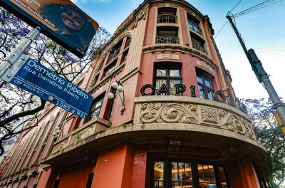 Sessões especiais e filmes premiados estão na programação da Cinemateca Capitólio