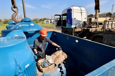 Dmae envia servidores e equipamentos para barragem em risco na Serra
