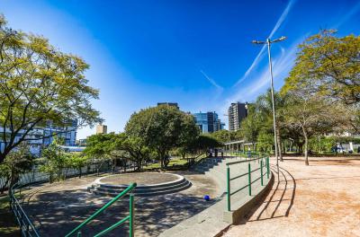 Prefeitura conclui requalificação de três praças no bairro Boa Vista