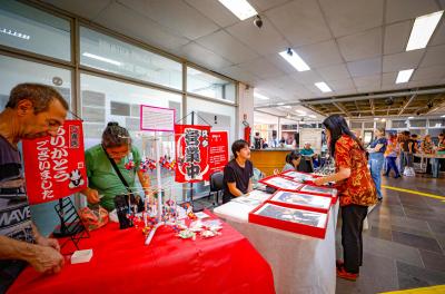 Biblioteca Josué Guimarães promove feira de troca de livros e aula gratuita de composição visual